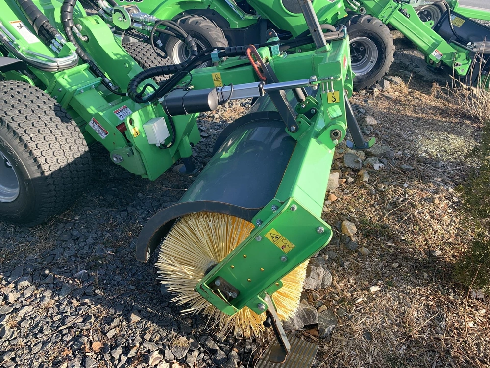 Avant Front Mounted Rotary Broom 2022 alt