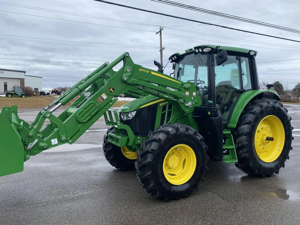 2024 John Deere 6120m alt