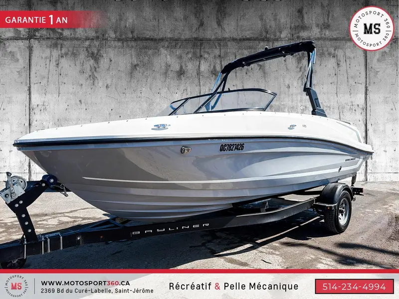 BAYLINER VR5 OPEN DECK 20.5 PIED 250 HP TOUR WAKE + SIMRAD ! 2021