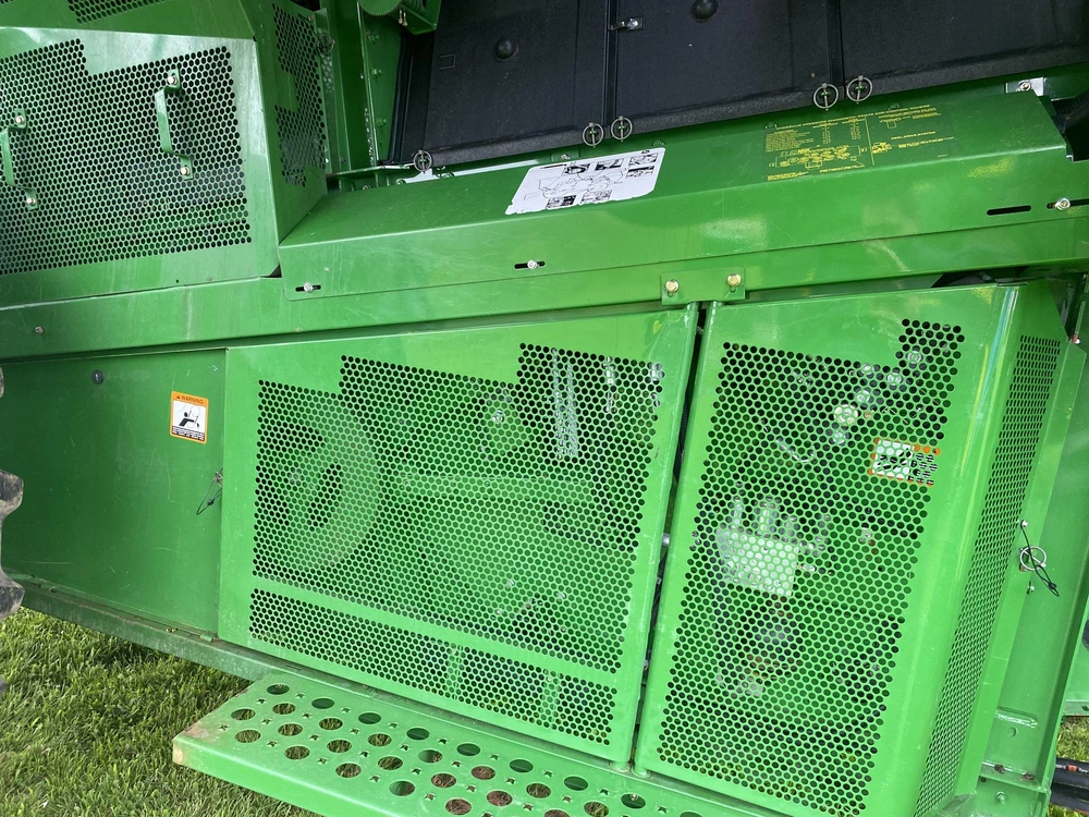 John Deere S660 2013 alt