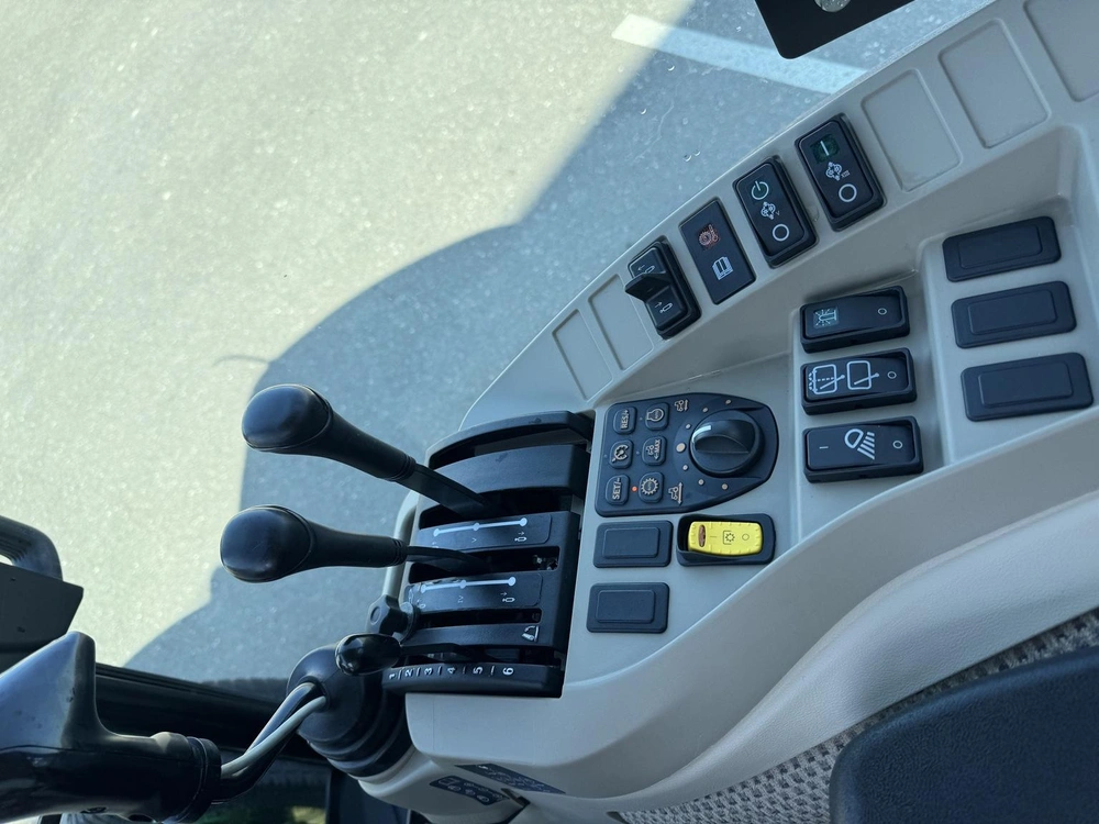 John Deere 4066r 2022 alt