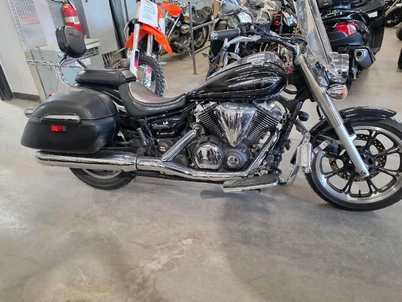 2016 Yamaha V Star 950 Tourer alt