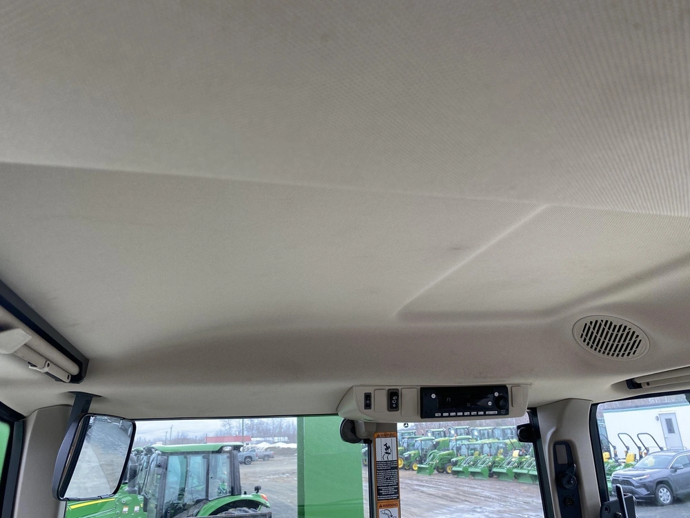 2024 John Deere 6110m alt