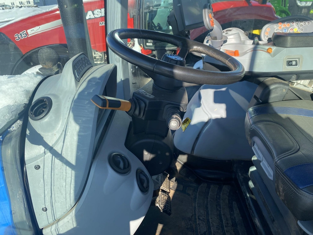 New Holland T7.270 T4b 2021 alt