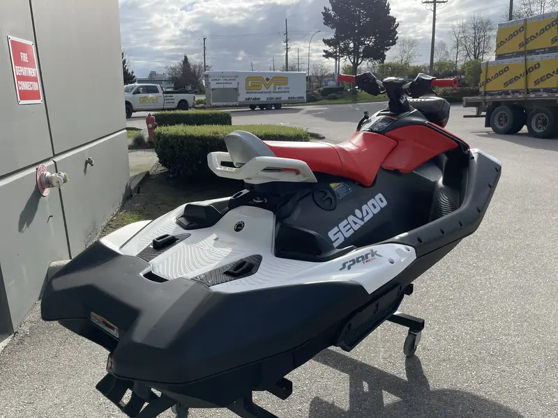 2026 Sea-Doo SPARK™ 3UP TRIXX 90 (Sound system)