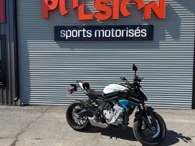 CFMOTO 675 NK  2026
