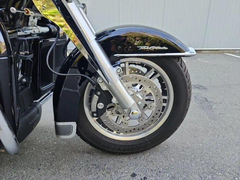 Harley-Davidson Trike FLHTCUTG - Tri Glide Ultra Classic 2024