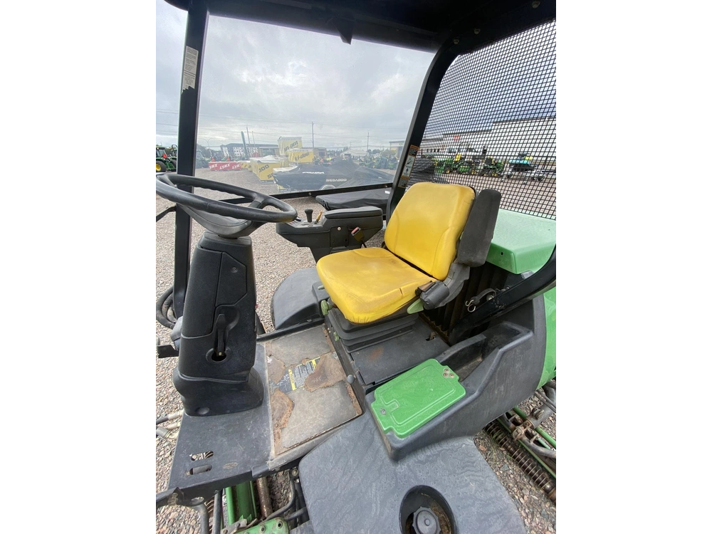 2005 John Deere 3235c alt