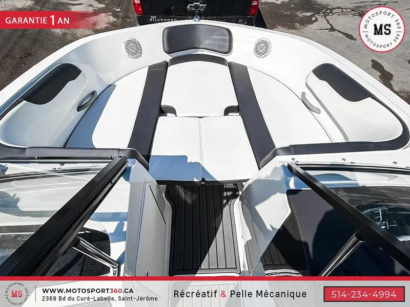 BAYLINER VR5 OPEN DECK 20.5 PIED 250 HP TOUR WAKE + SIMRAD ! 2021