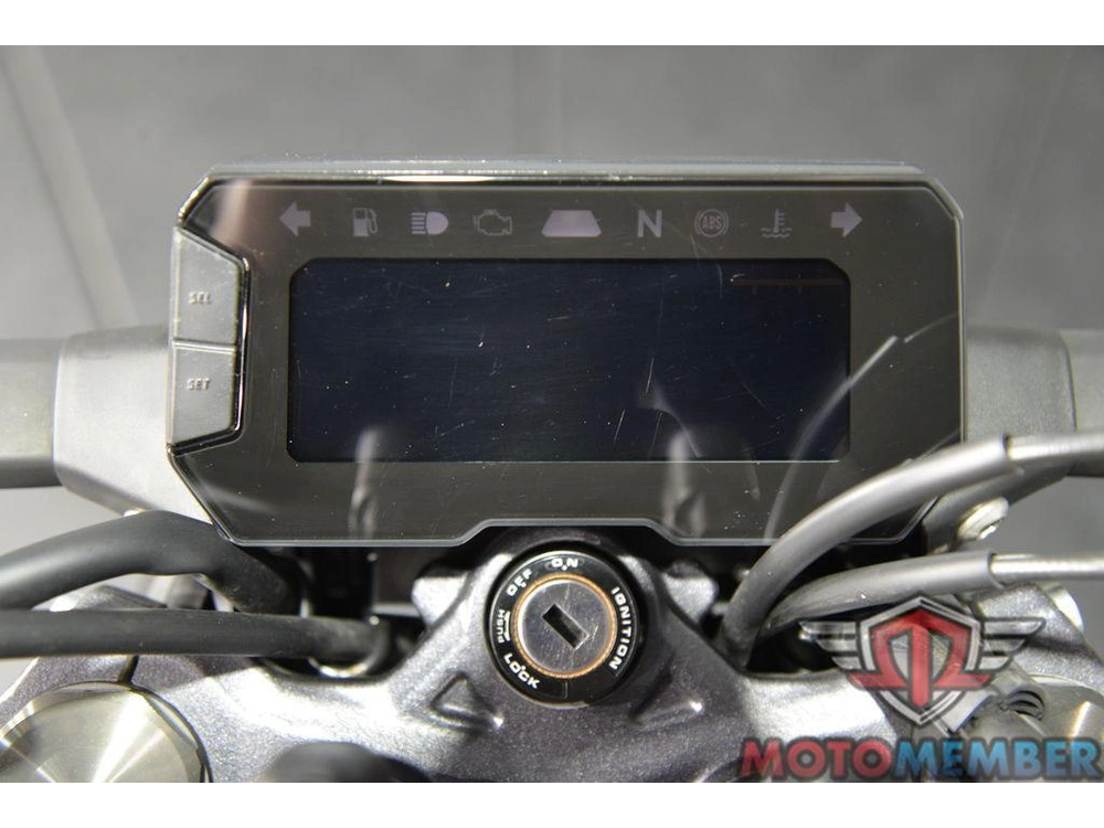 2025 Honda Cb300r alt