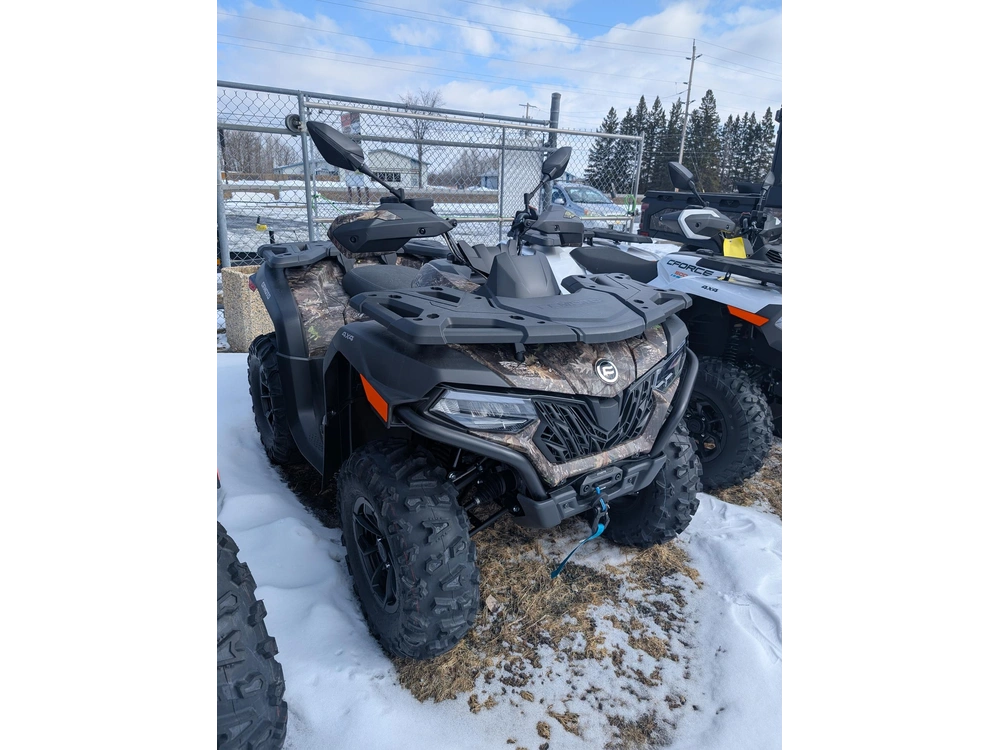 2026 Cfmoto Cforce 600 alt