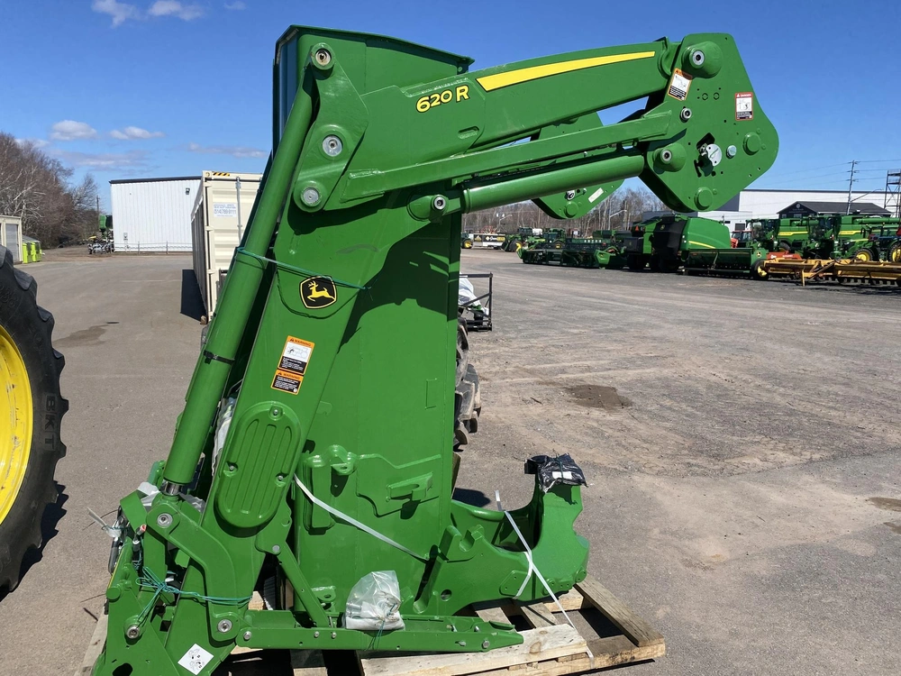John Deere 6120m 2024 alt