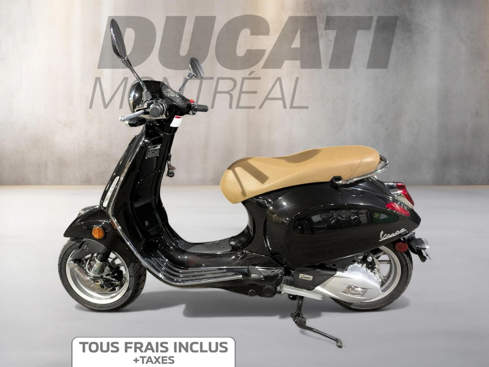Vespa Primavera 150 2023 alt