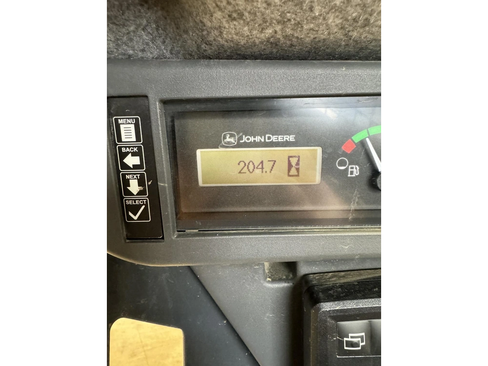 John Deere 330g 2022 alt