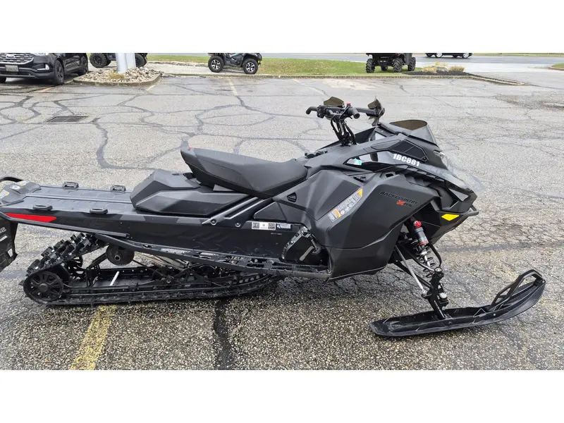Ski-Doo BACKCOUNTRY XRS 850 2026