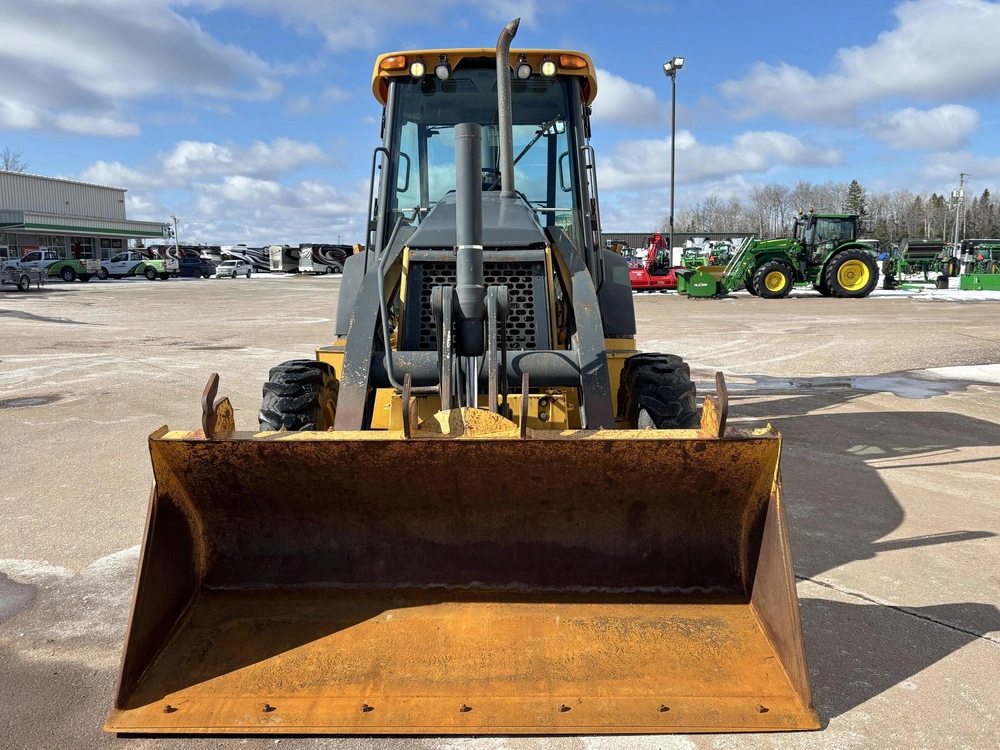 John Deere 310j 2009 alt