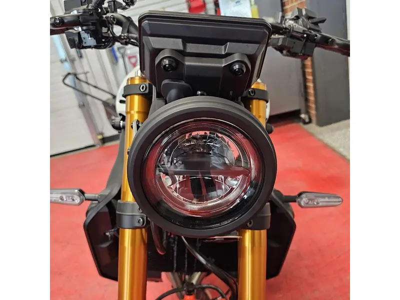 2026 Yamaha XSR 900 thumbnail 18