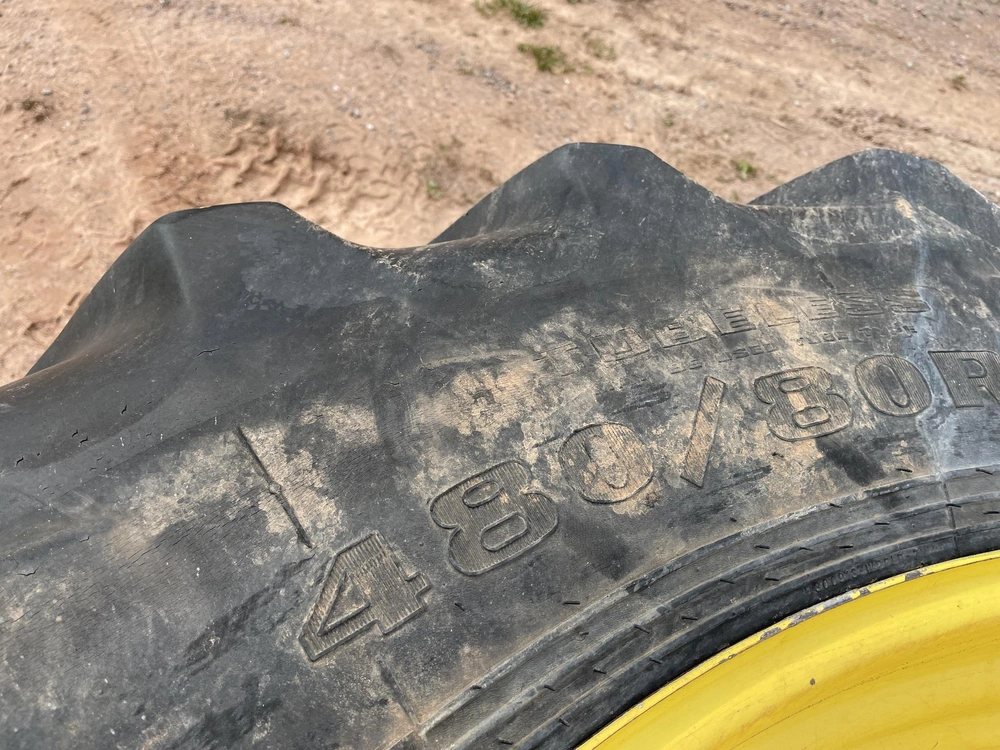 2014 John Deere 8295r alt