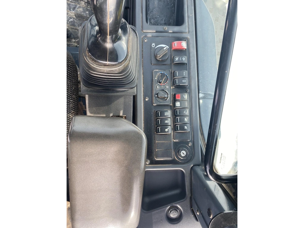 John Deere 344l 2019 alt