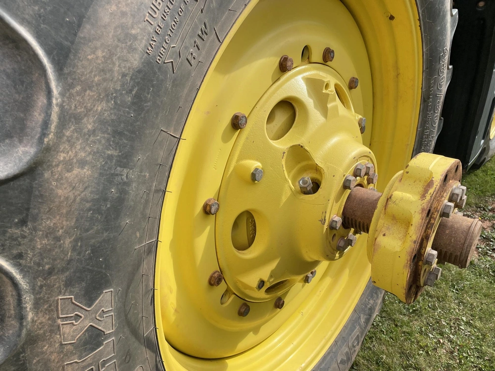 2014 John Deere 8295r alt