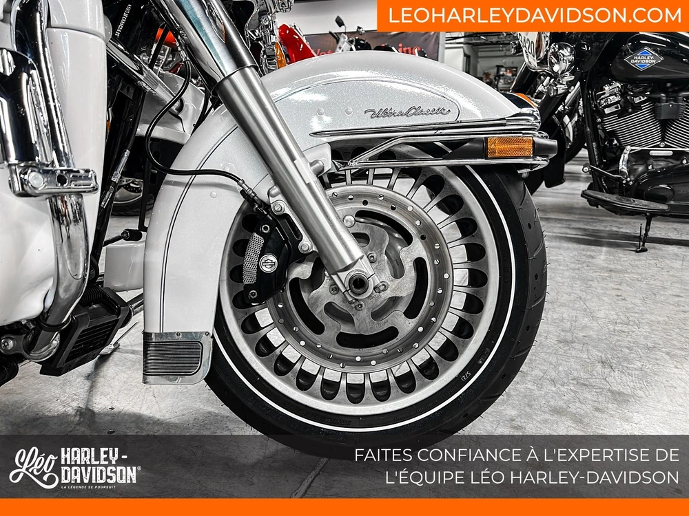 Harley-davidson Flhtcu Electra Glide Ultra Classic 2012 alt