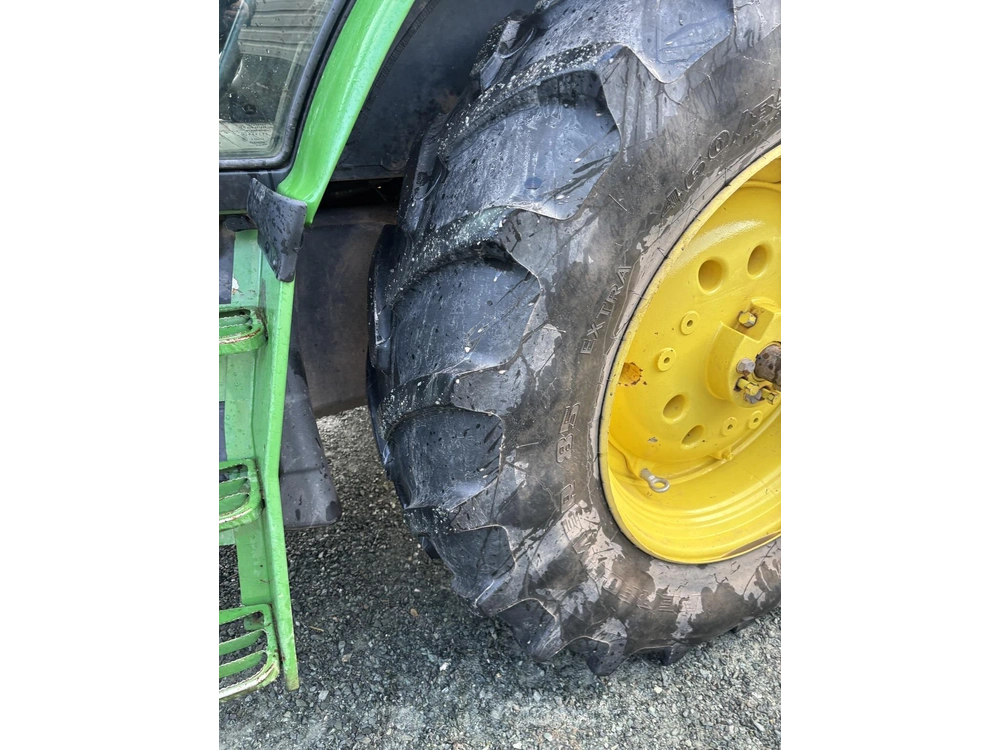 2021 John Deere 6130r alt
