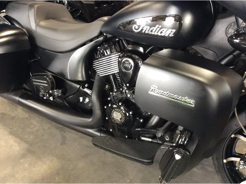 Indian Motorcycle INDIAN ROADMASTER 2023