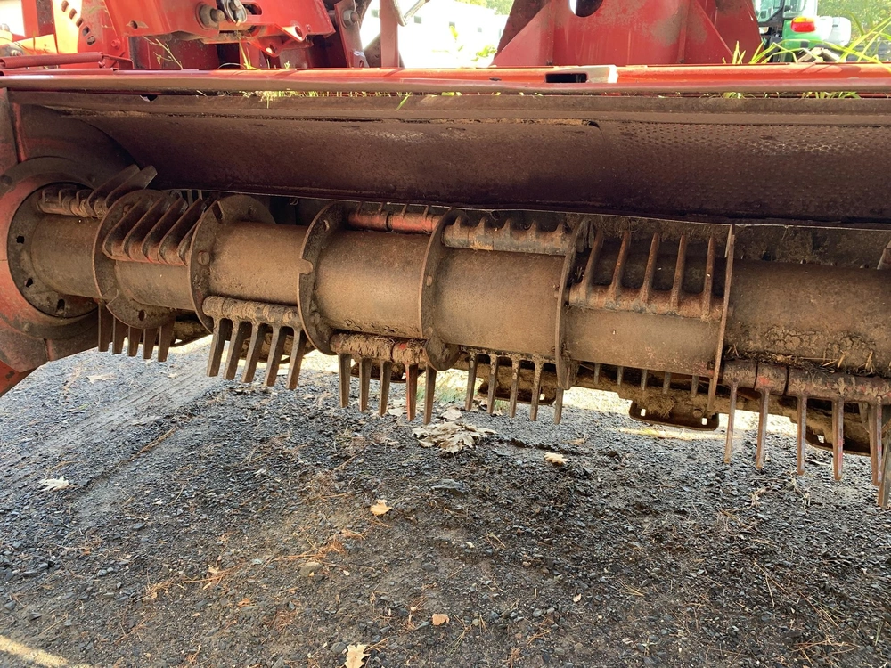 New Holland H7550 2010 alt
