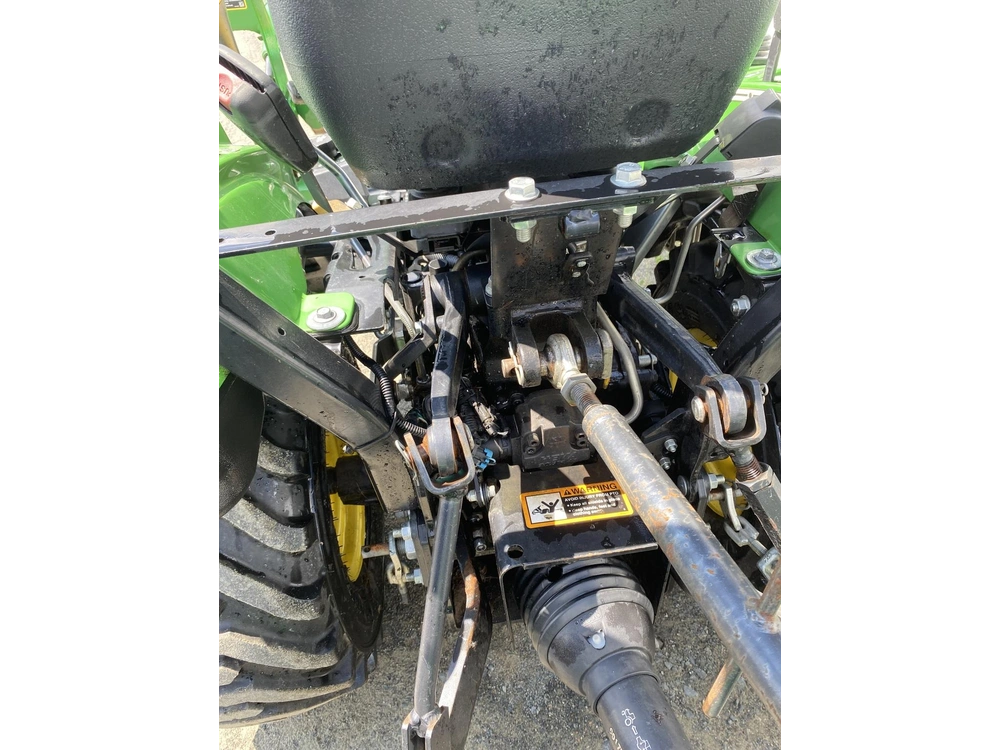 John Deere 1023e 2018 alt