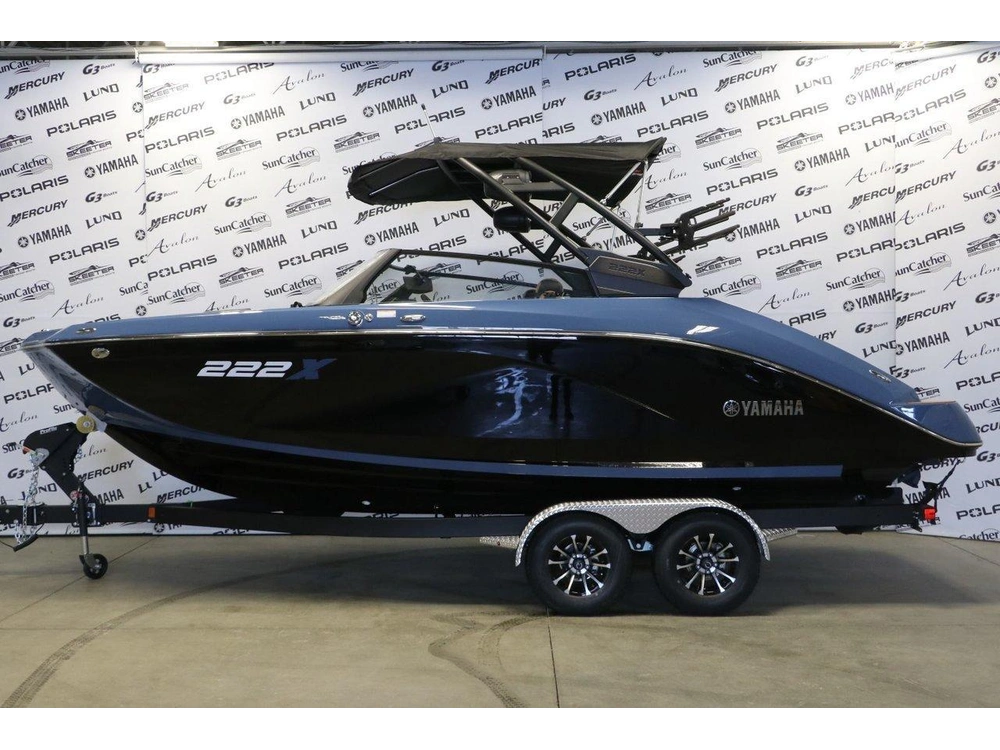 2026 Yamaha 222xd alt