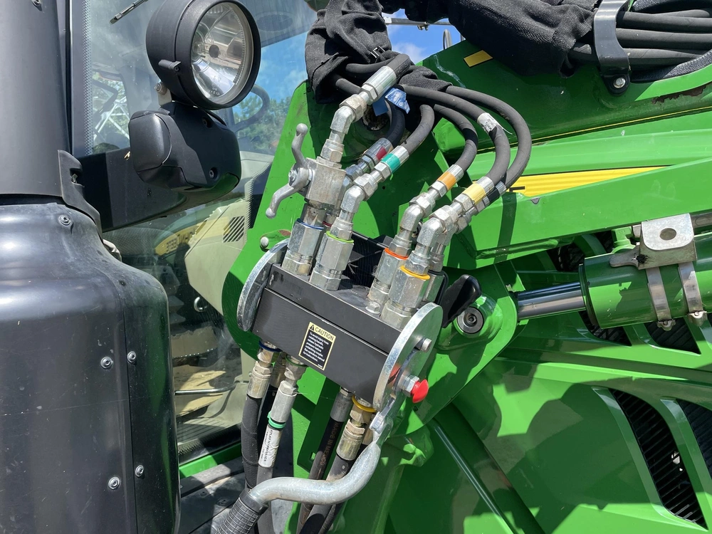 John Deere 6120m 2016 alt