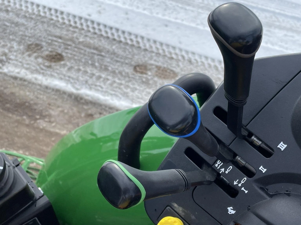 John Deere 5090e 2024 alt
