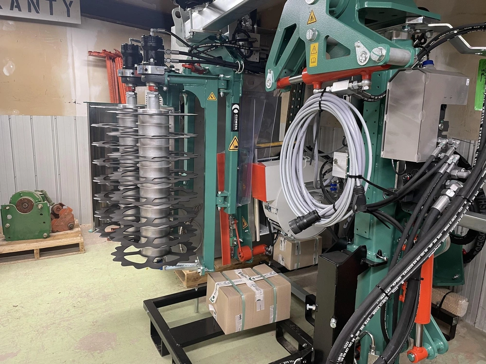Clemens Pre-pruner 2024 alt