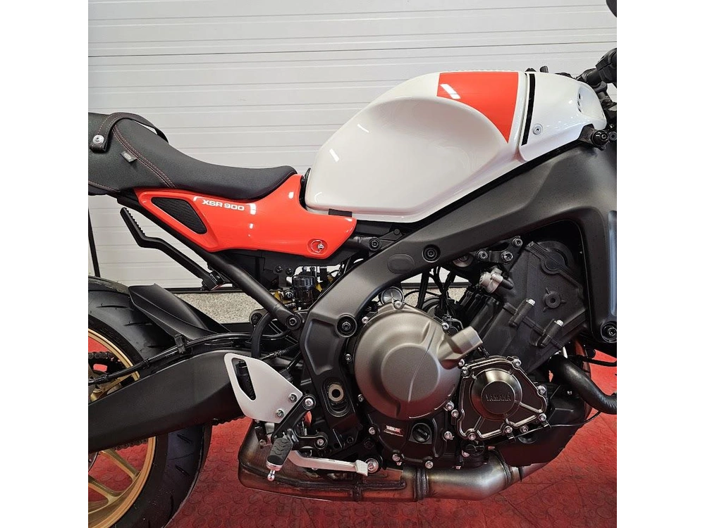 2026 Yamaha Xsr 900 alt