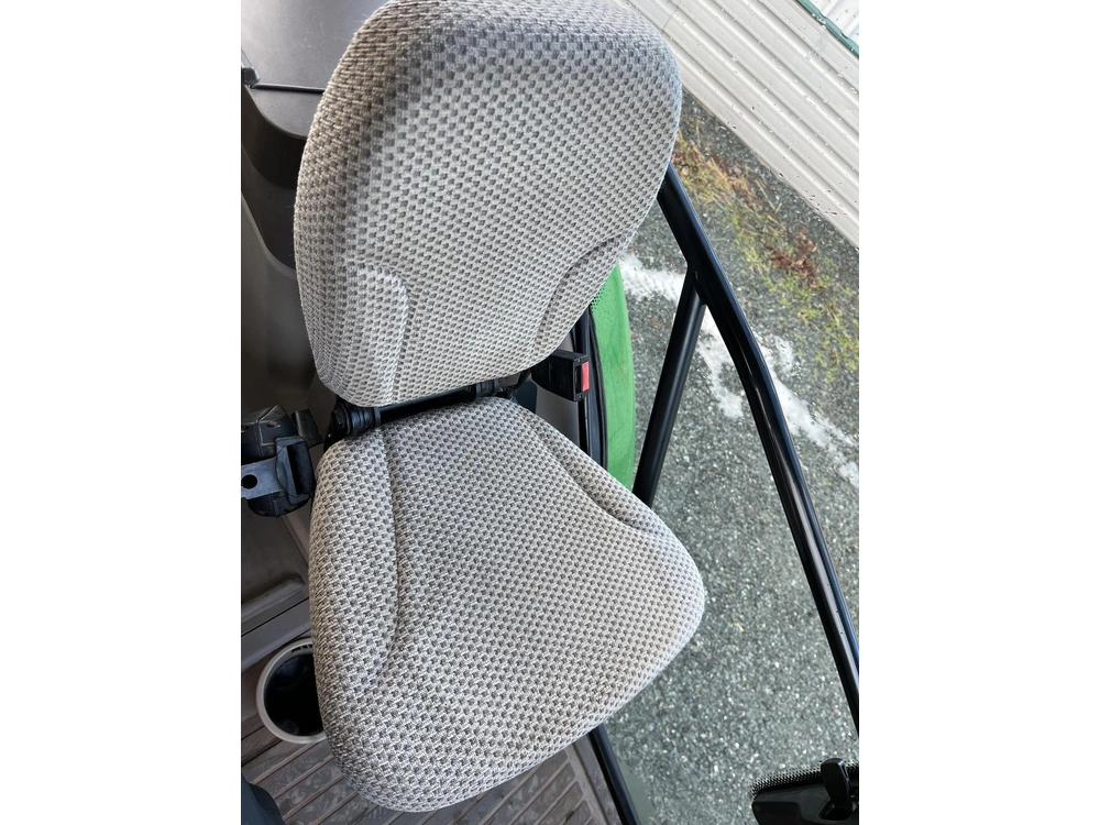 2021 John Deere 6130r alt