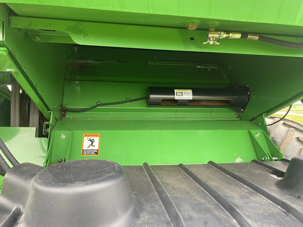 John Deere S660 2013 alt