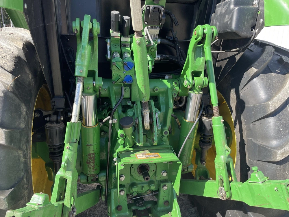 2019 John Deere 5115r alt