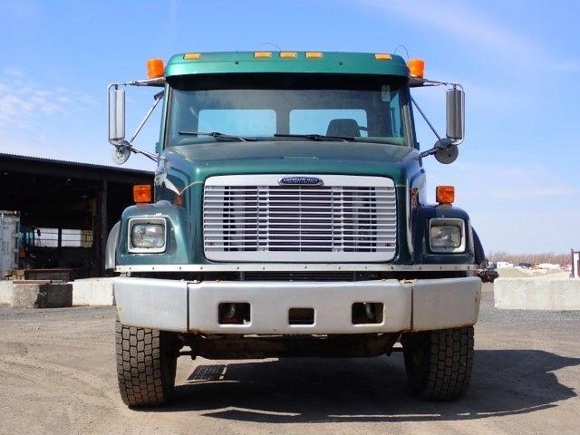 Freightliner Fl80 2003