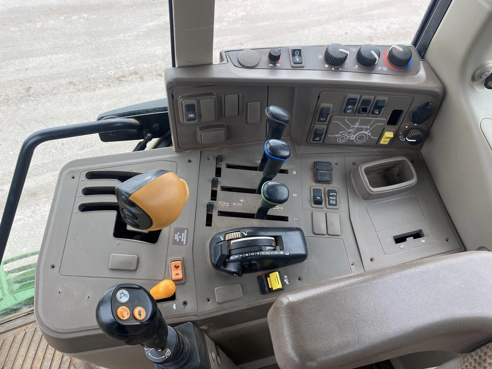 John Deere 6130m 2017 alt