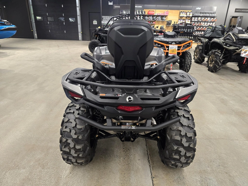 2026 Brp Outlander Max Xt 700 alt