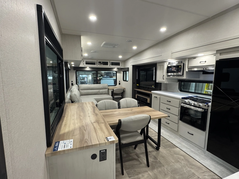 Coachmen Chaparral 27bar 2026 alt