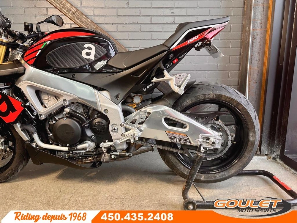 Aprilia Tuono V4 Rr Black 2018 alt