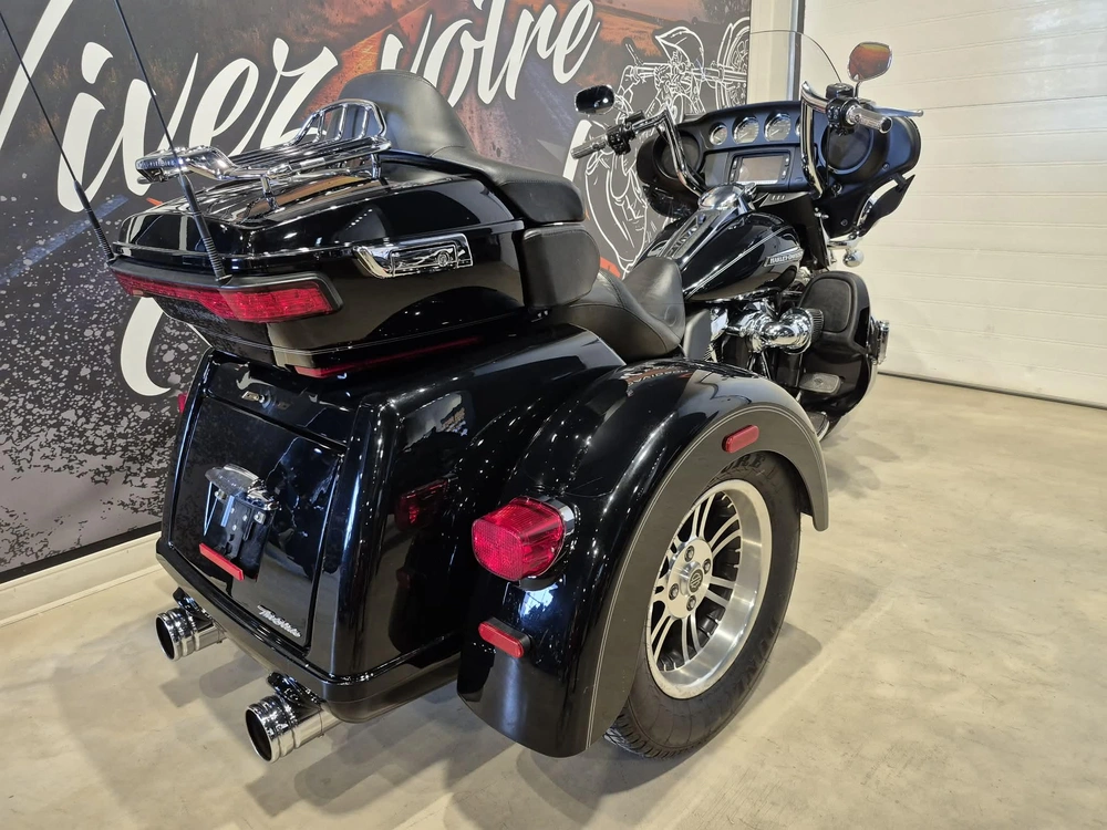 Harley-davidson Tri Glide Ultra Flhtcutg 2017 alt