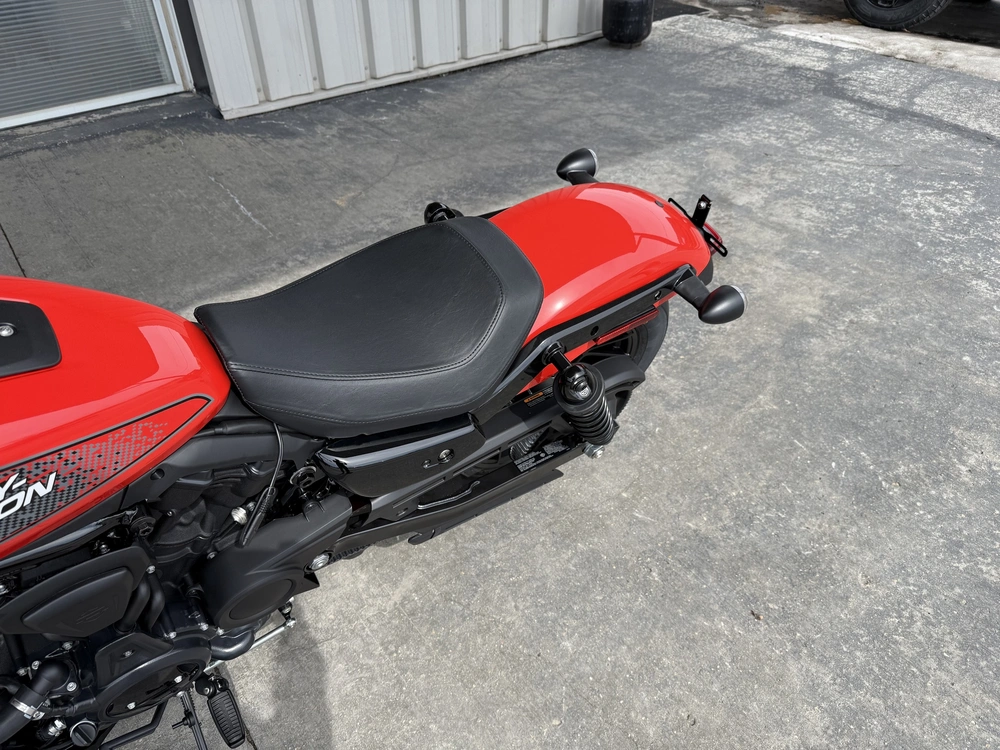 2026 Harley-davidson Nightster alt