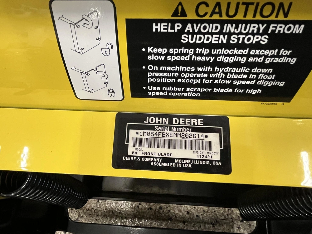 2021 John Deere 54 In. Snow Blade alt