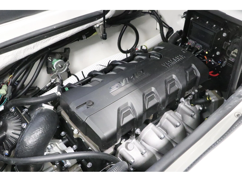 2026 Yamaha Ar195 alt