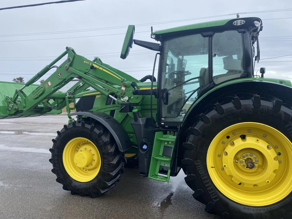 2024 John Deere 6r 185 alt