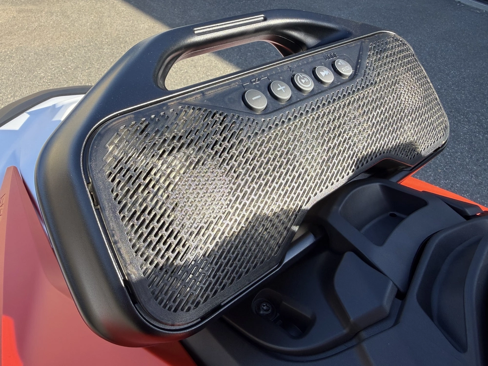 2025 Sea-doo Spark™ 1up Trixx-90 (sound System) alt