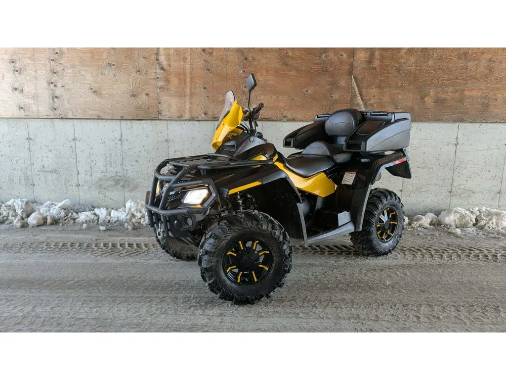 Can-Am OUTLANDER MAX XTP 500 DPS EFI 2010