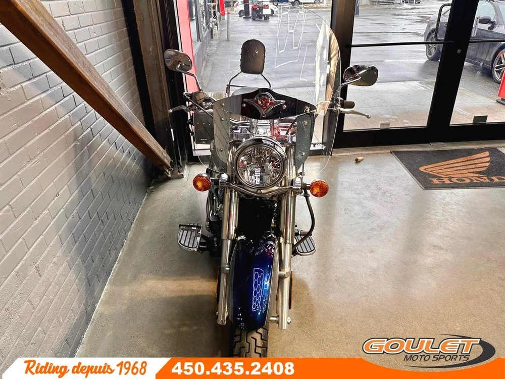 2025 Kawasaki Vulcan 900 Classic alt